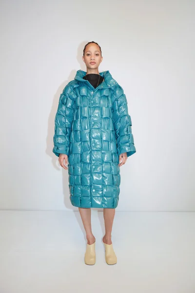Look 7